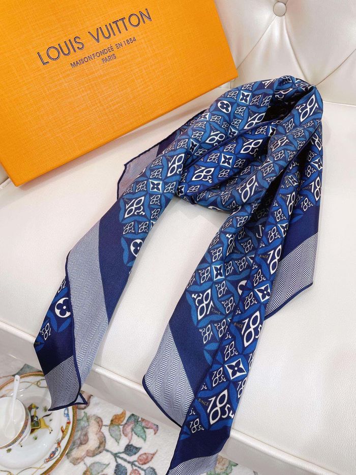 Louis Vuitton Scarf LVS00020